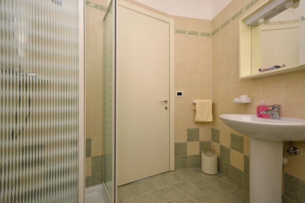 Residenza Verde Lignano Sabbiadoro Habitación foto