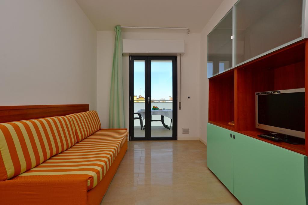 Residenza Verde Lignano Sabbiadoro Habitación foto