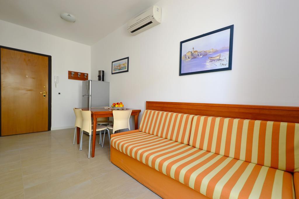 Residenza Verde Lignano Sabbiadoro Habitación foto